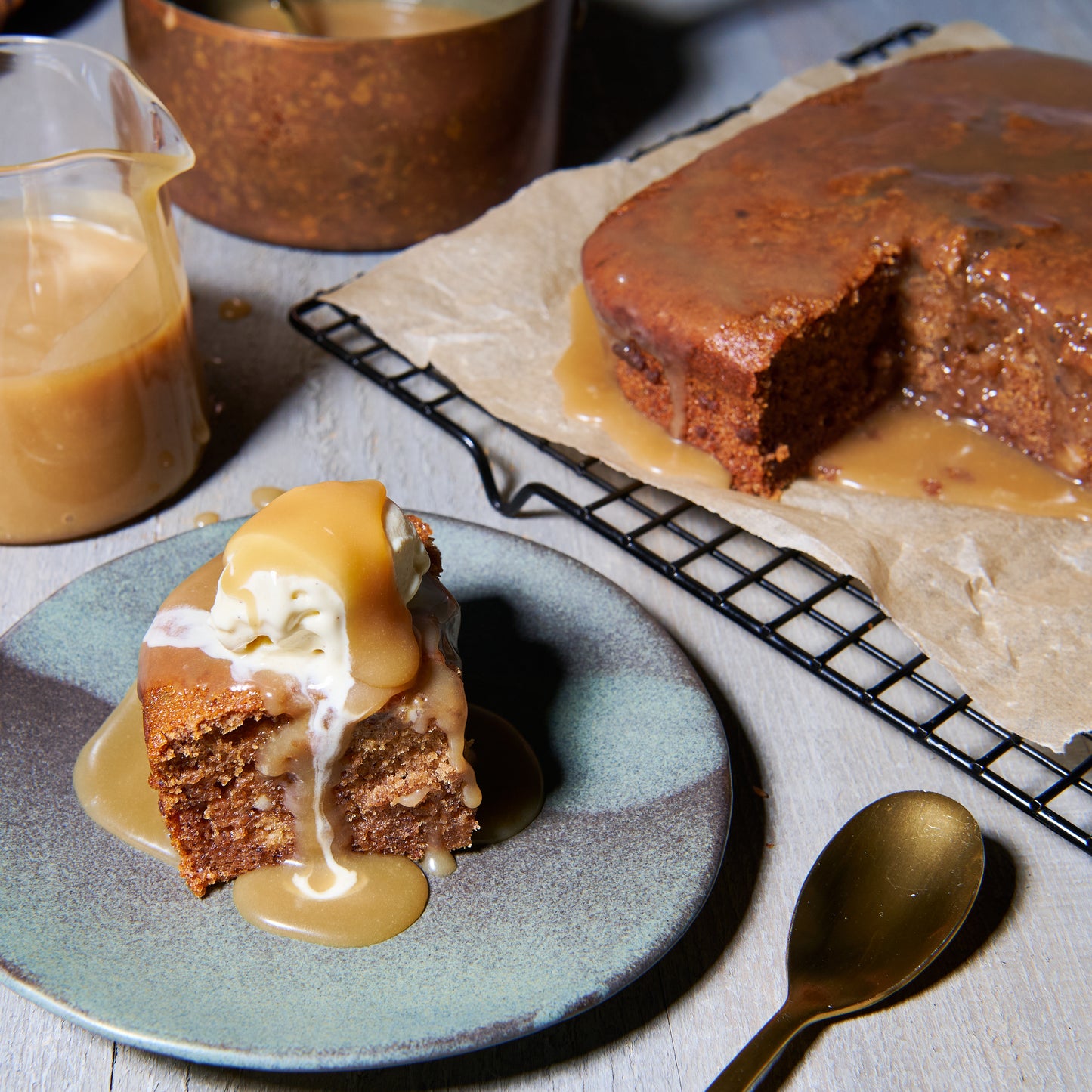 Sticky date pudding